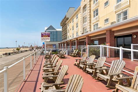 Plim plaza - You are viewing this live boardwalk cam from the Plim Plaza Hotel in Ocean City, Maryland that is known for it's spacious front porch overlooking the wide be...